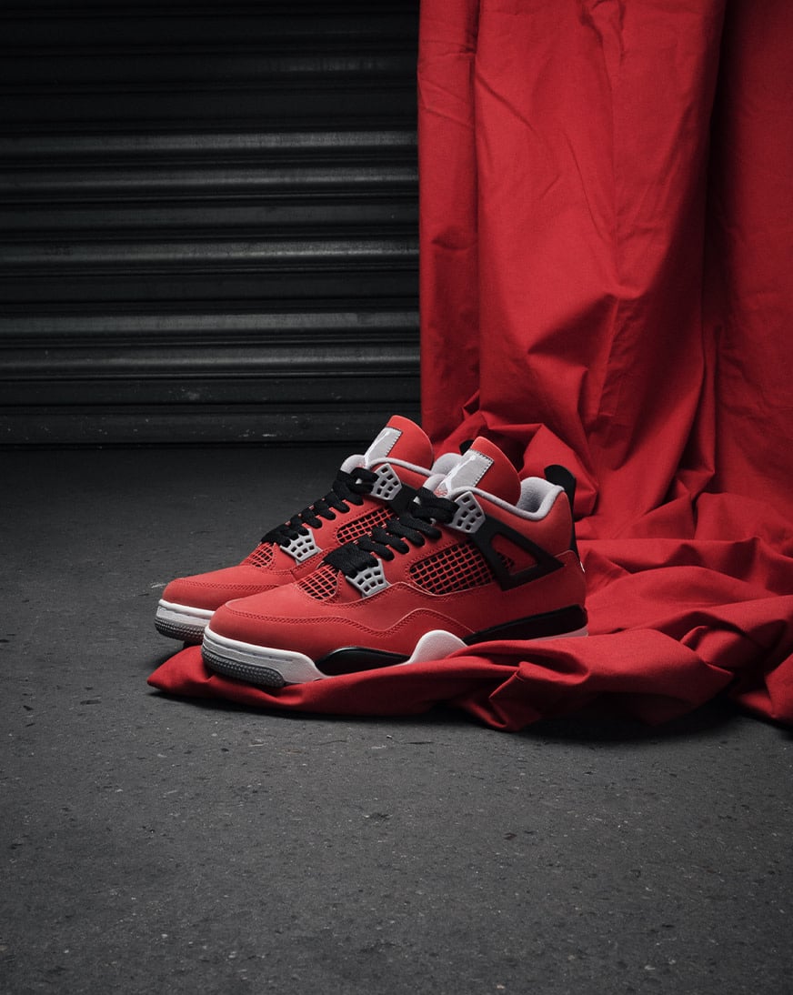 Air Jordan 4 "Toro Bravo"