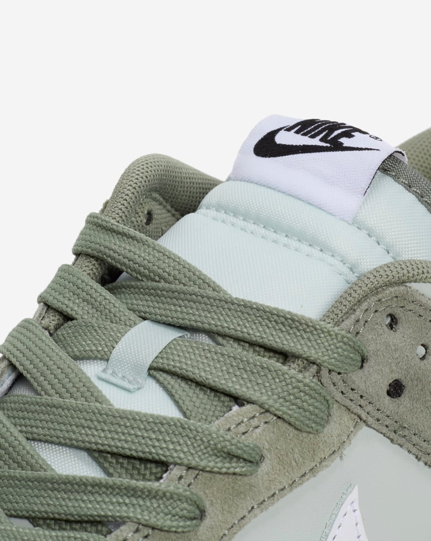 Dunk Low Retro SE