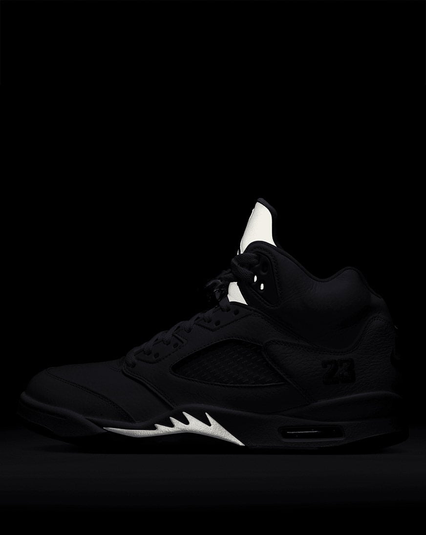 Air Jordan 5 Retro OG "White Metallic"