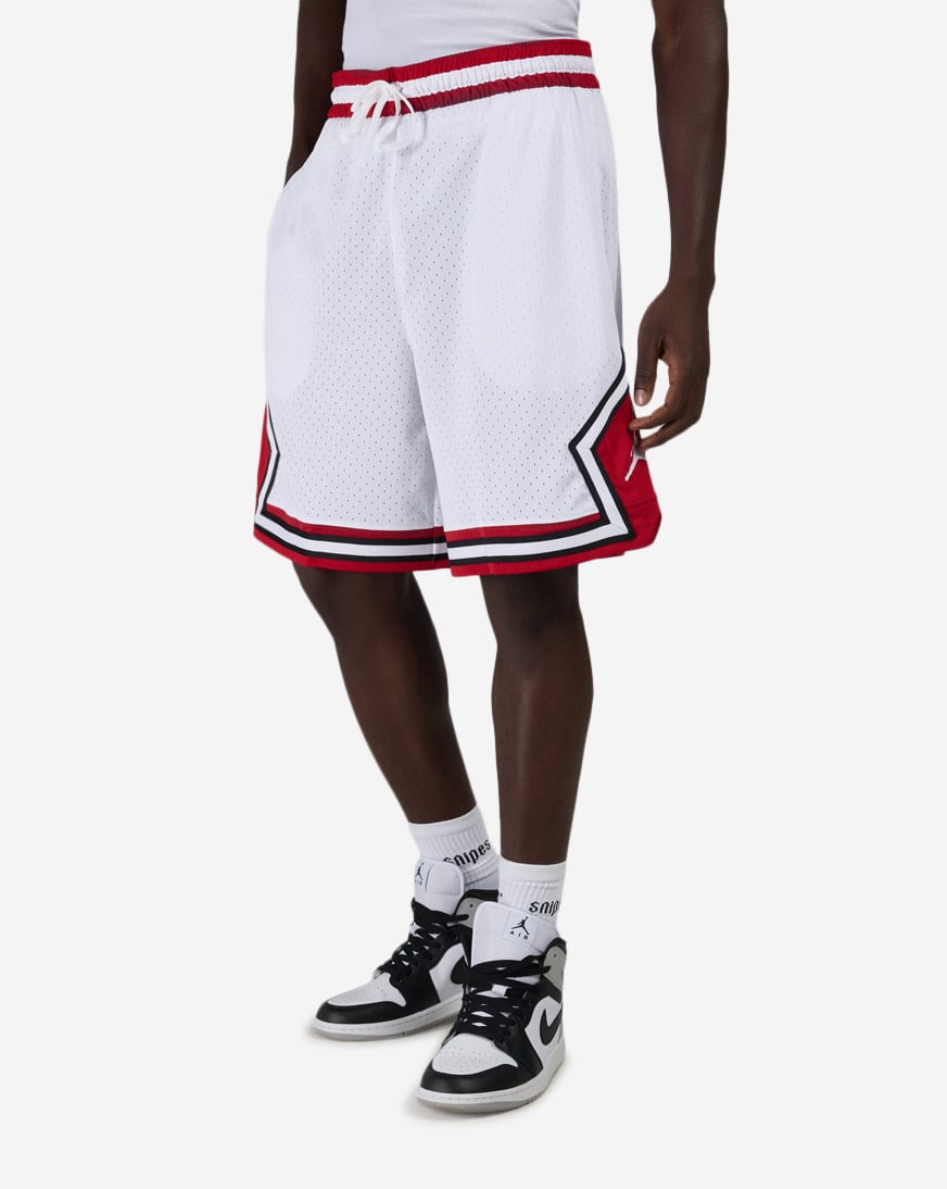 Sport Dri-FIT 9" Diamond Shorts