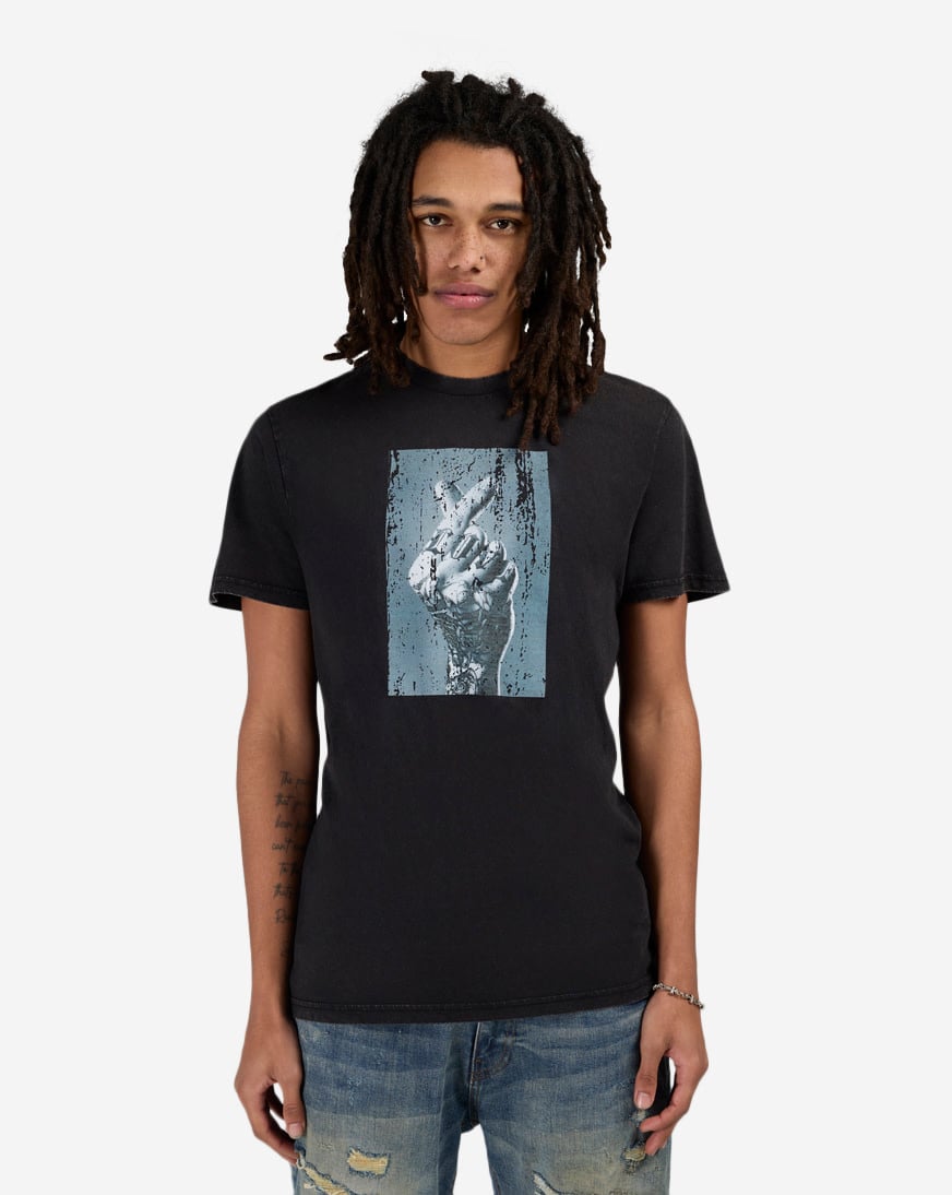 Love Hand Sign Tee