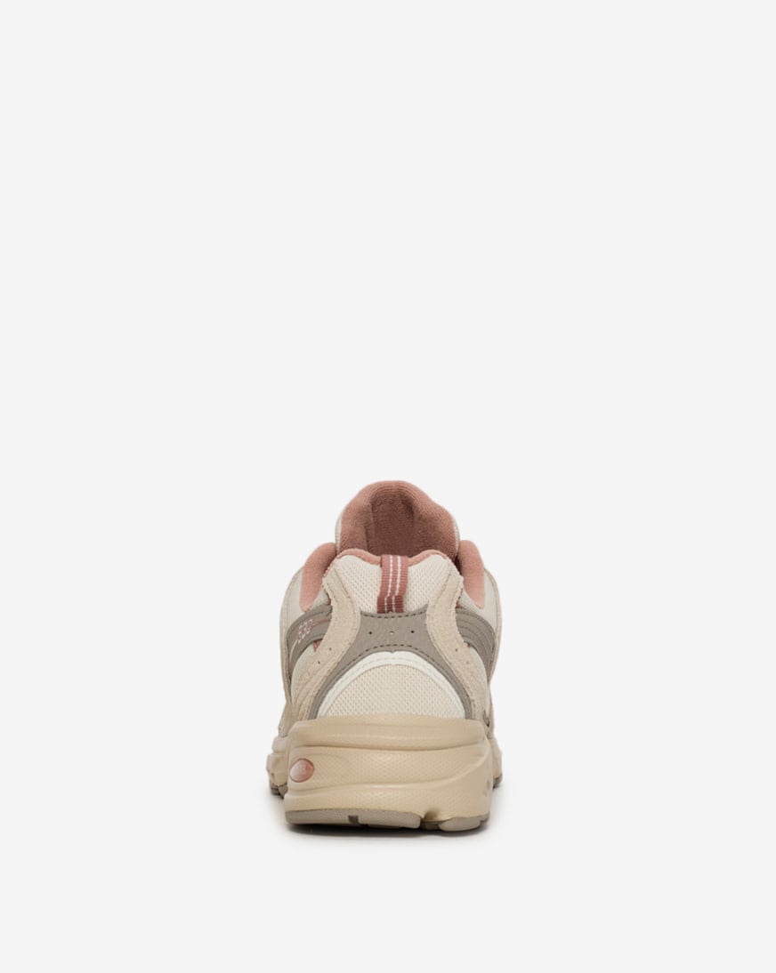 530