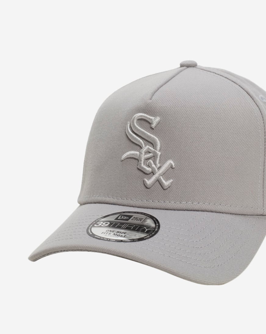 39Thirty Chicago White Sox Stretch Fit Fitted Hat