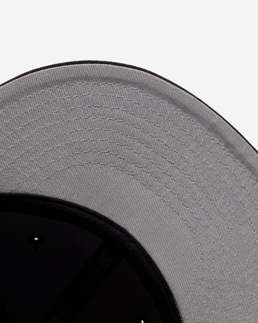 59Fifty Chicago White Sox Core Black Fitted Hat