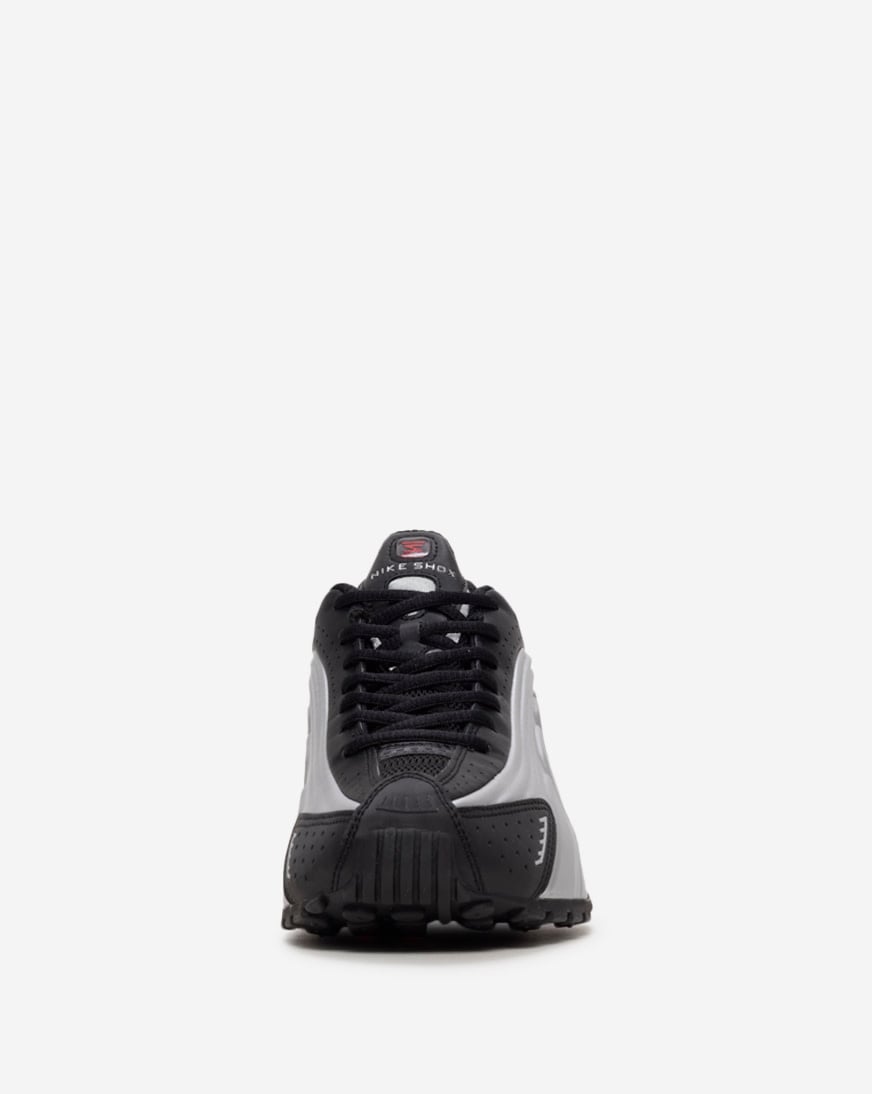 Shox R4
