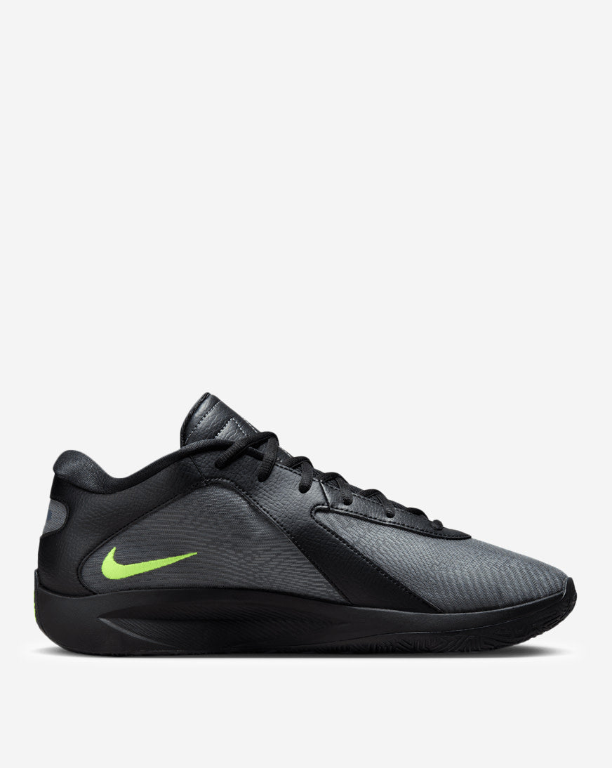 Zoom Freak 6