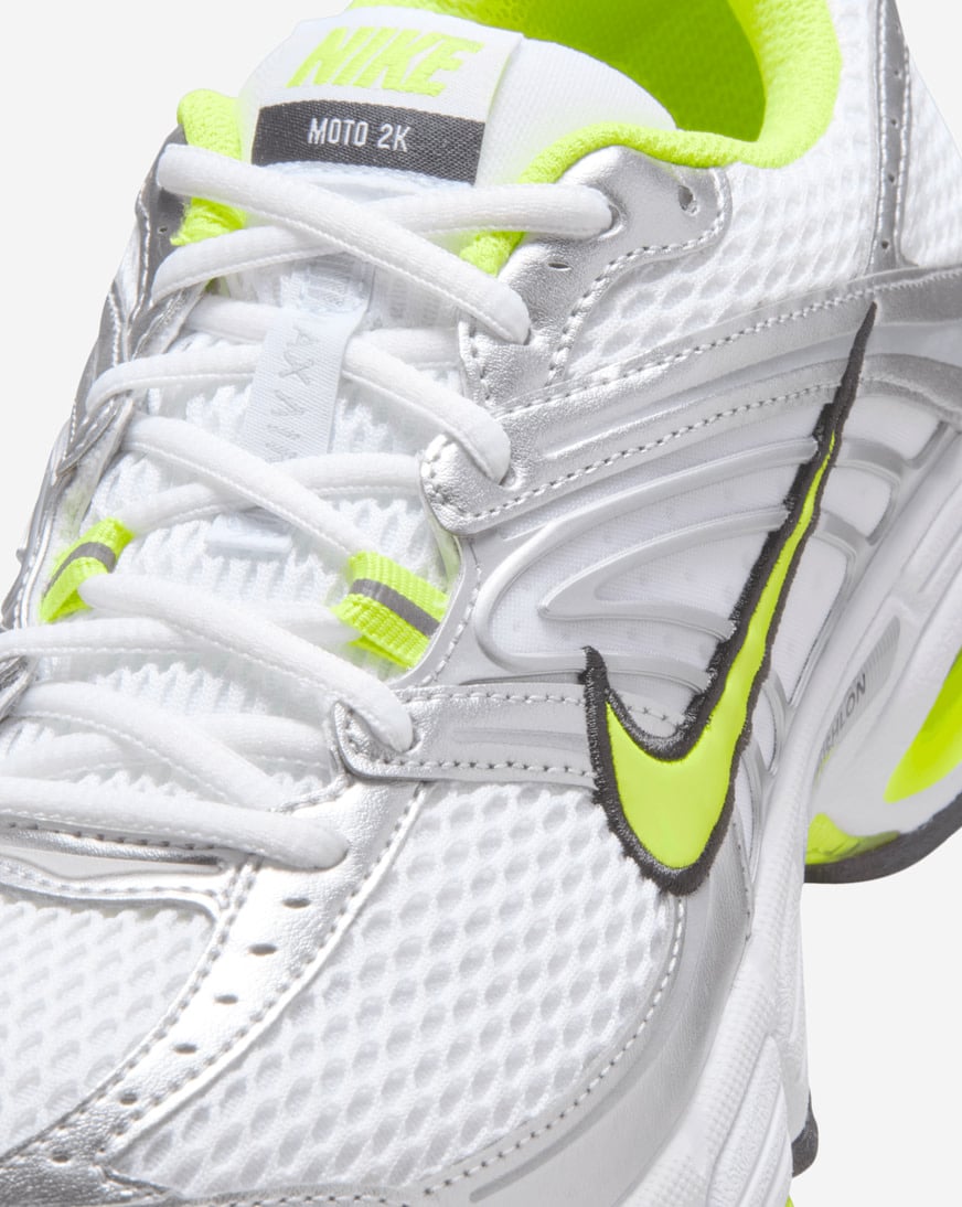 Air Max Moto 2K