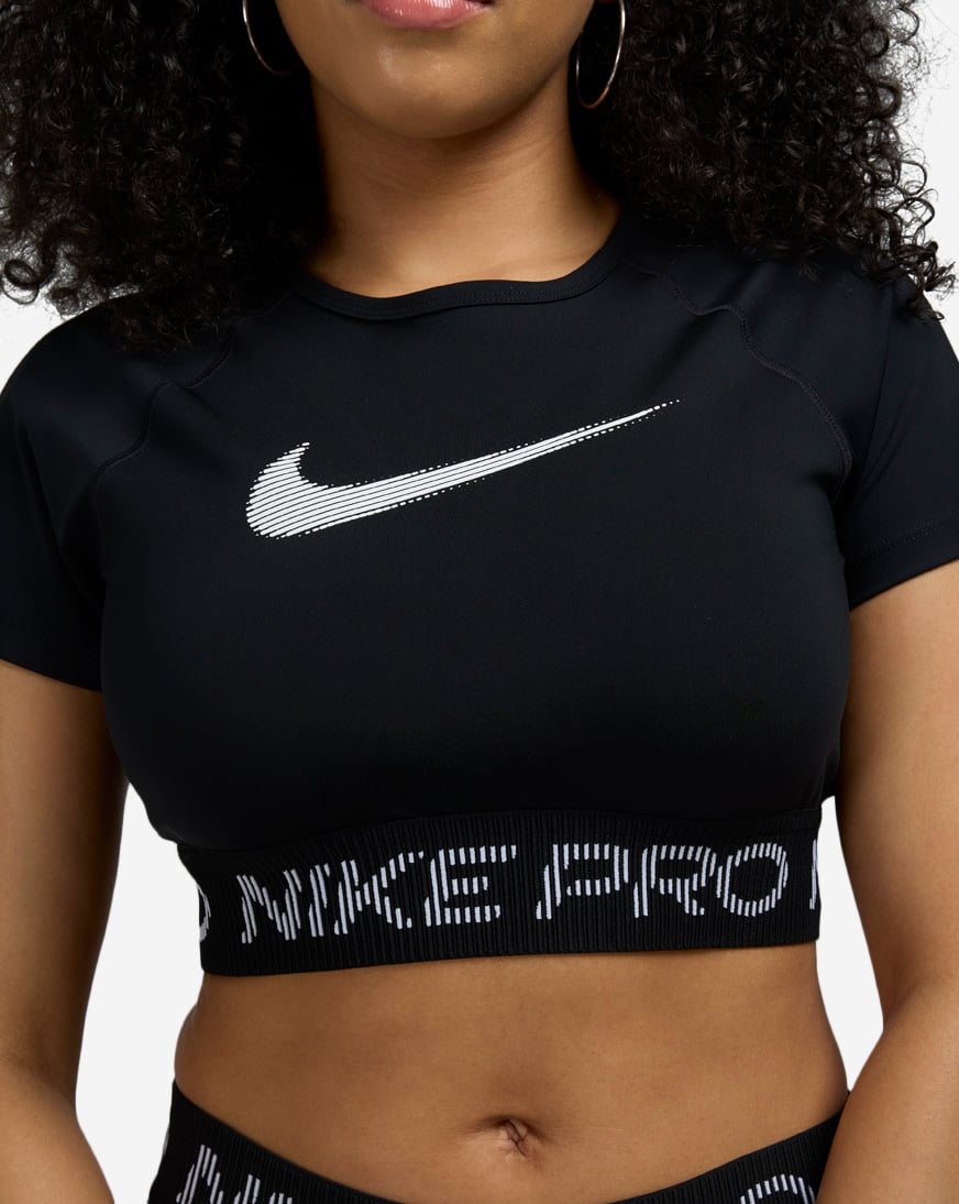 Pro Dri-FIT Short-Sleeve Cropped Top